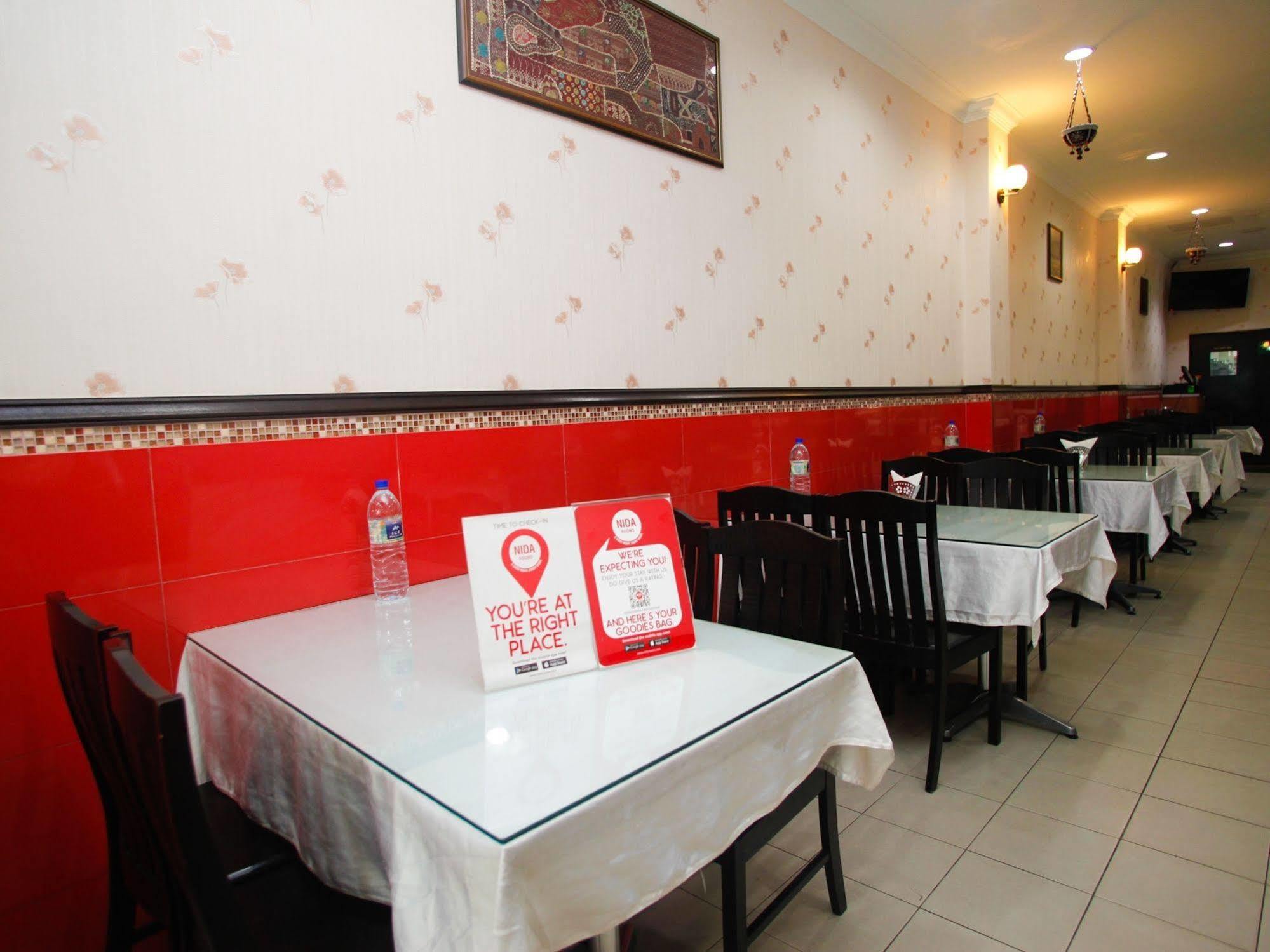 Nida Rooms Brickfields Charisma Kuala Lumpur Exterior foto